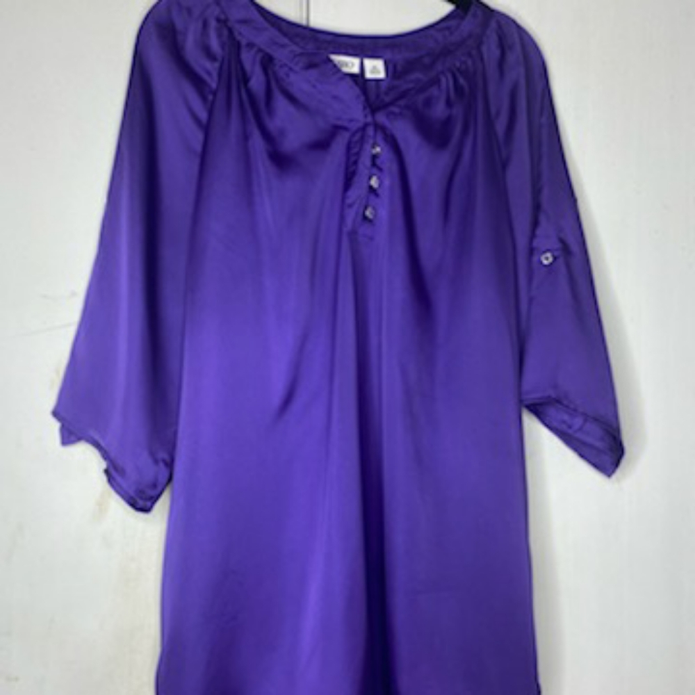 Cato's blouse
